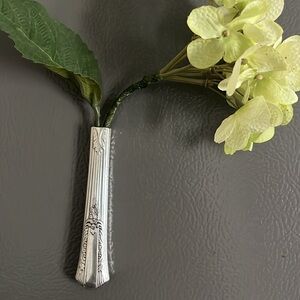 Magnetic Knife Handle Vases Stainless Steel - one vase